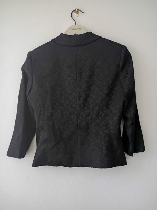 Classic Black Patterned Short Sleeve Blazer by Renee Dumar Studio – Sz 8 - Picture 3 of 9